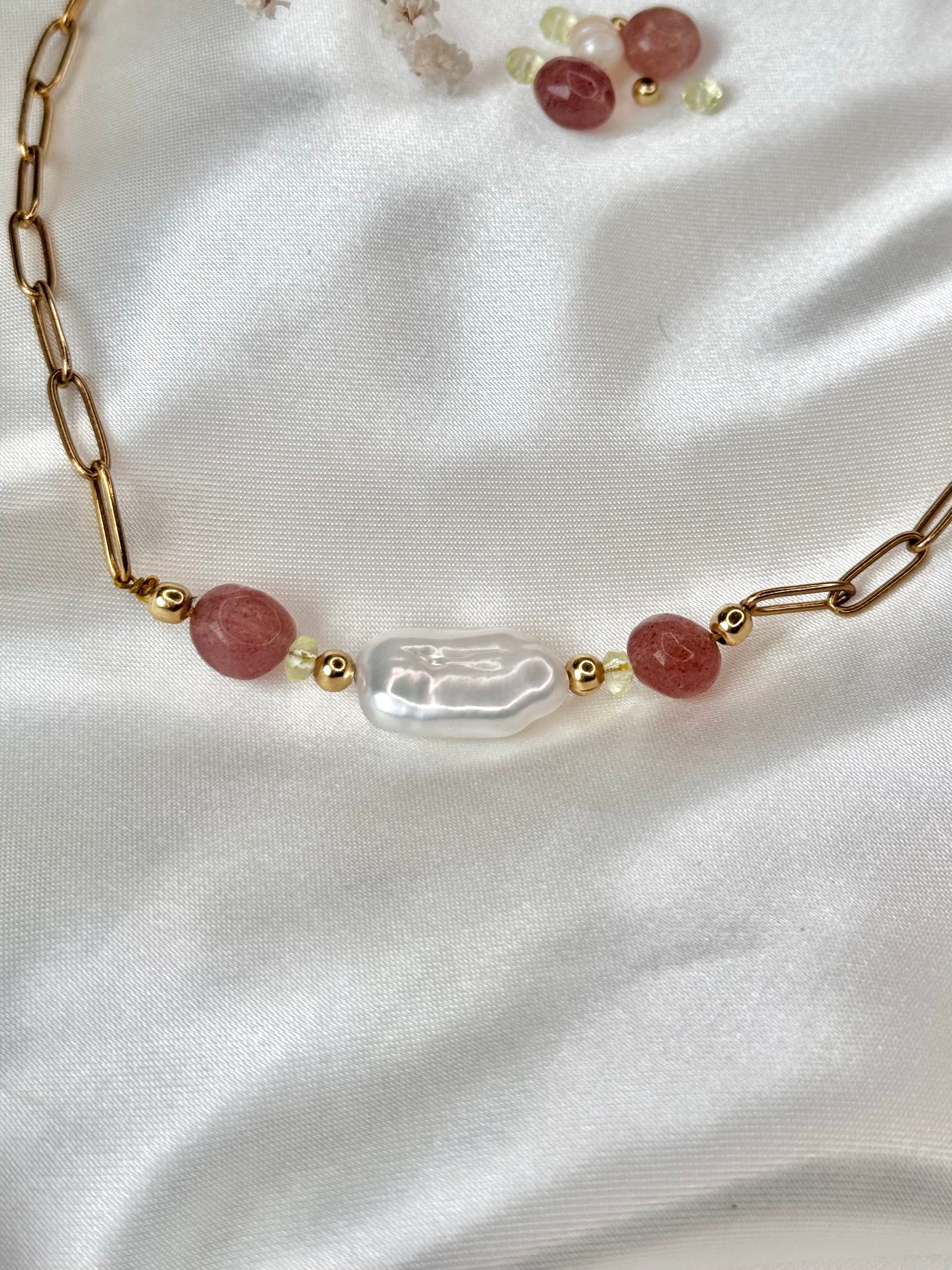 Collier Anna