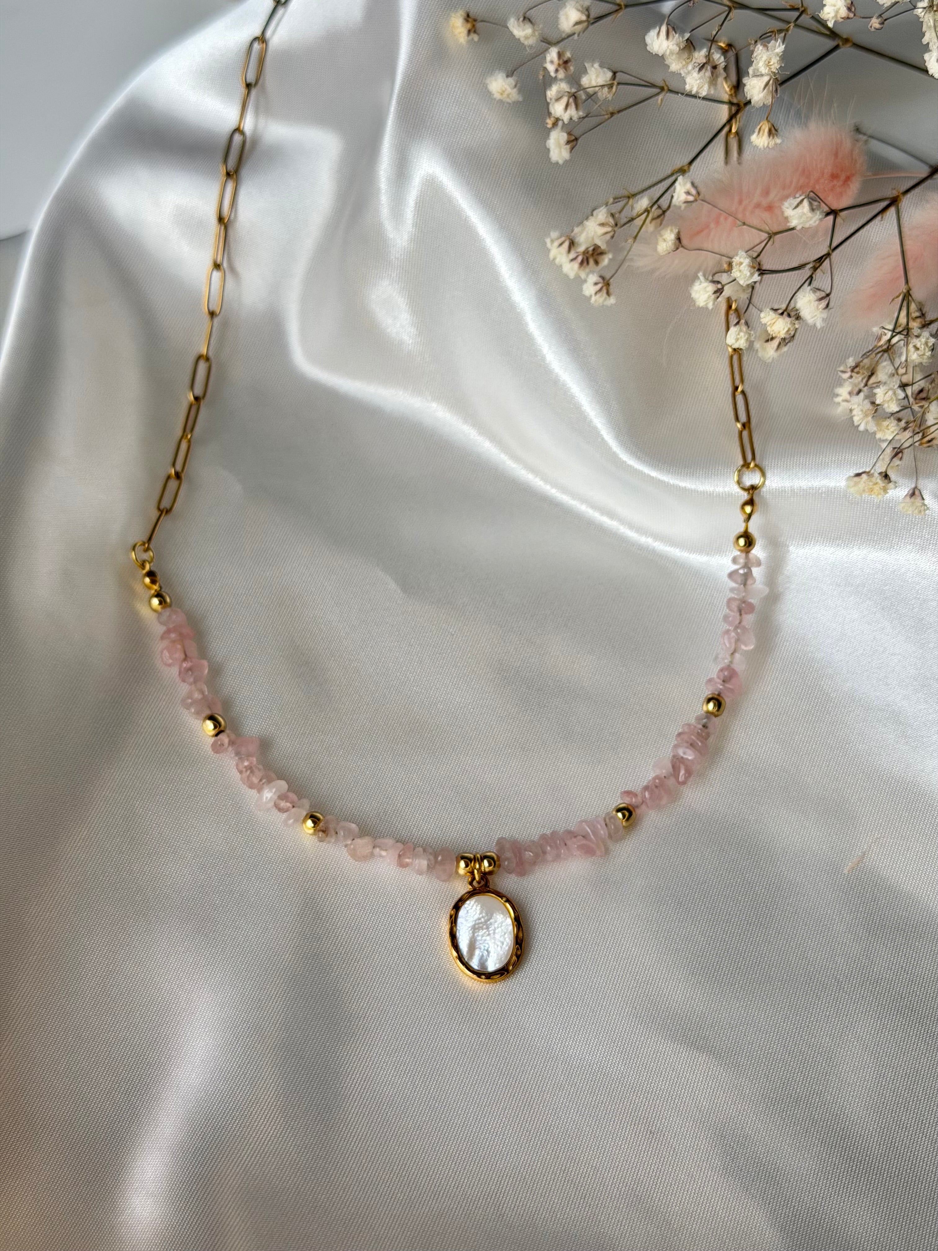 Collier Emma