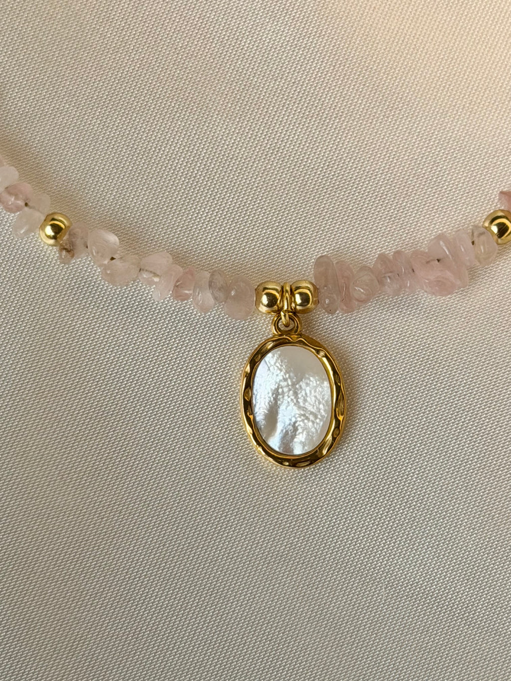 Collier Emma
